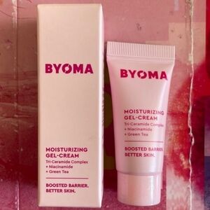 HOLD FOR ALLISON yoma Moisturizing Gel 5ml